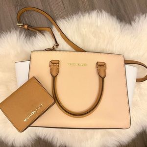 Beige/brown Michael Kors set